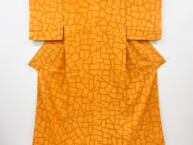 リサイクル　石畳模様小紋着物